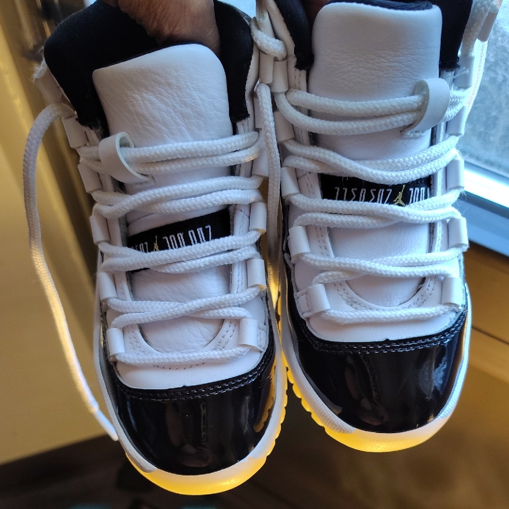 Size 11c Jordan Kids Black and White Sneakers